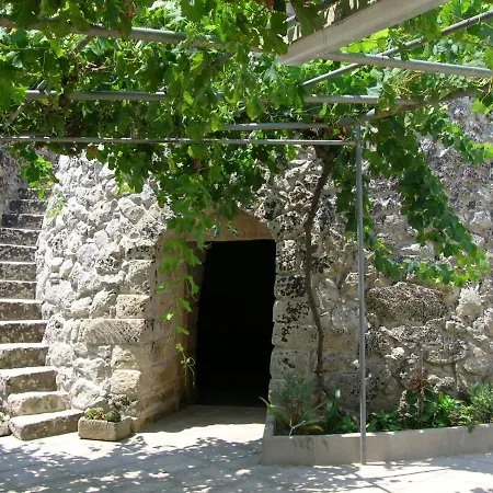 Villa Cesaria *